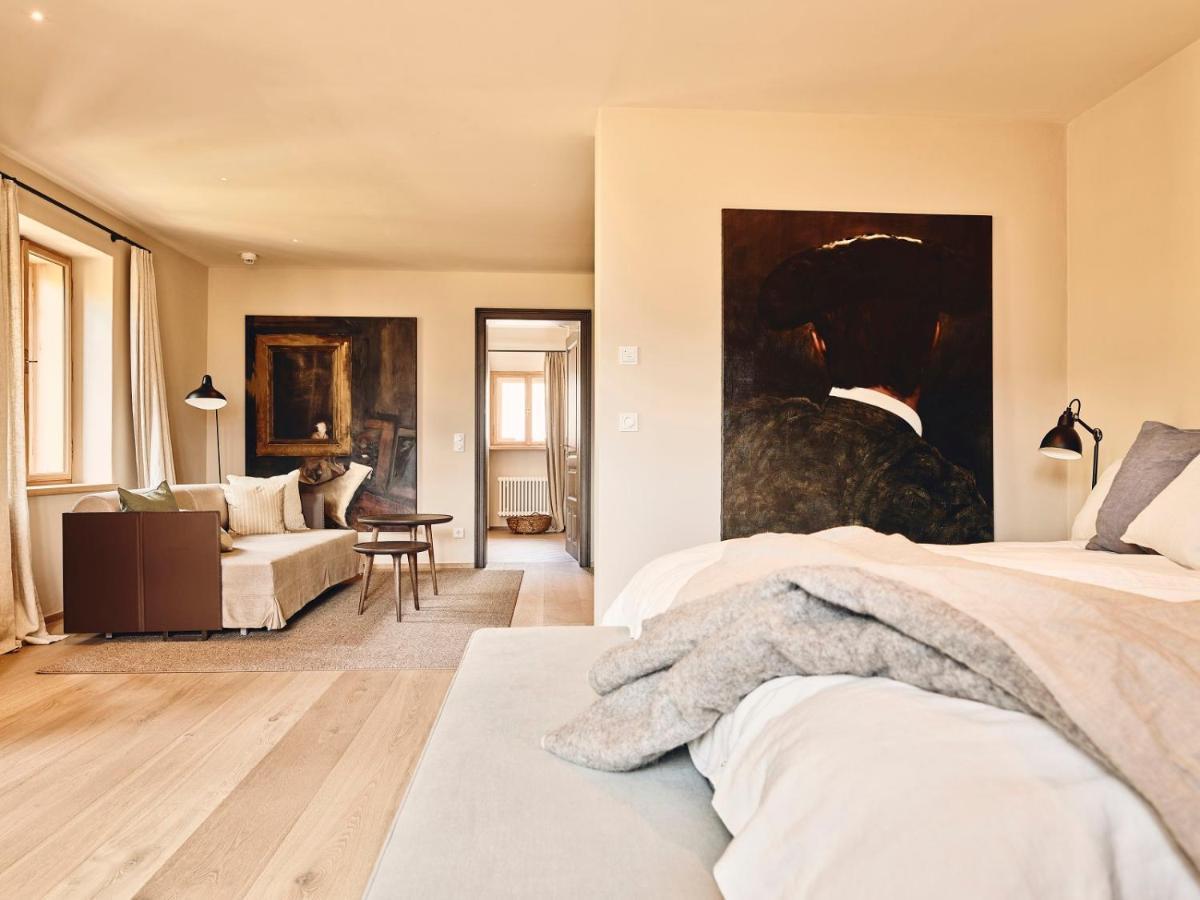 Tauroa Krenn Hotel Purgg Eksteriør billede