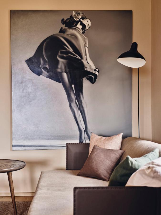 Tauroa Krenn Hotel Purgg Eksteriør billede